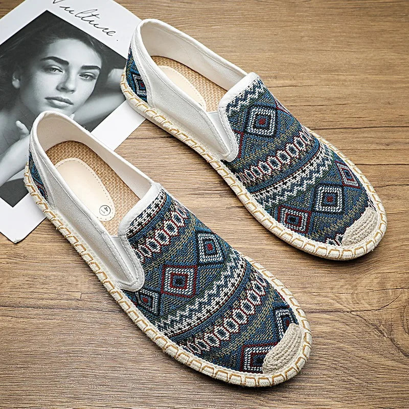 Kahlo® | Fashionable Graffiti Slipper