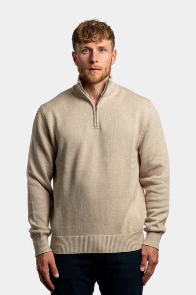 Levi® | Minimalist Autumn Pullover
