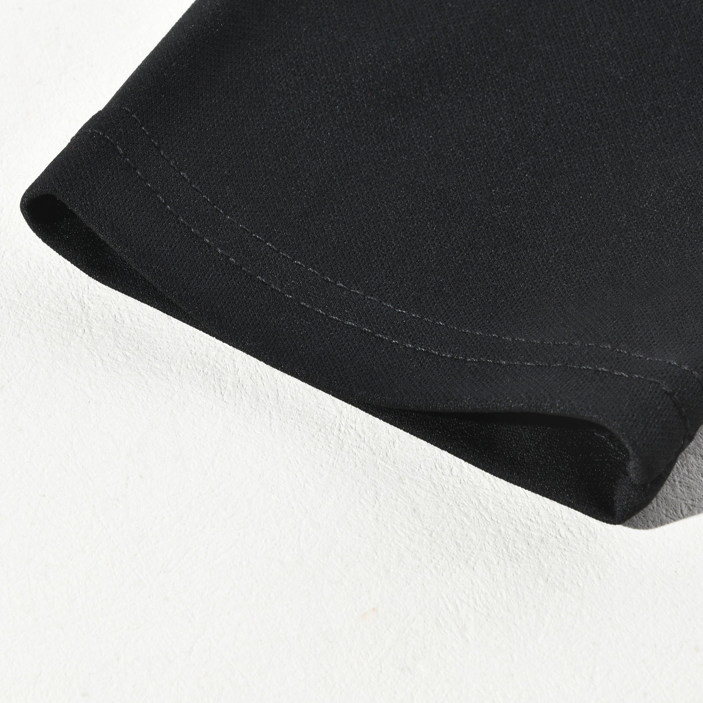 Men's Fax Leather Stitchingip-p Rond Neck Long-sleeved T-shirt（Internal T-shirt not inclded)