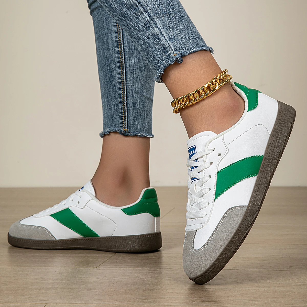 Kevin | Elle Retro Leather Sneakers