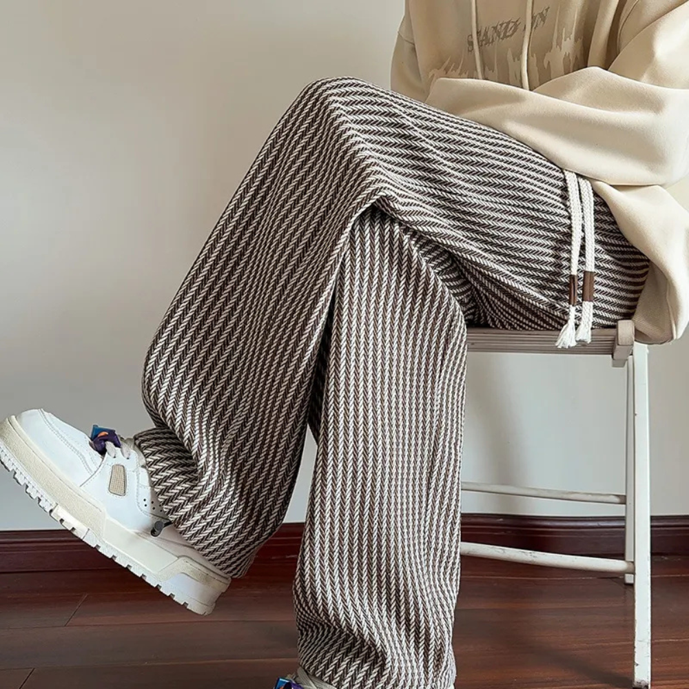 Torcuato® | Fashionable wide-leg trousers for men