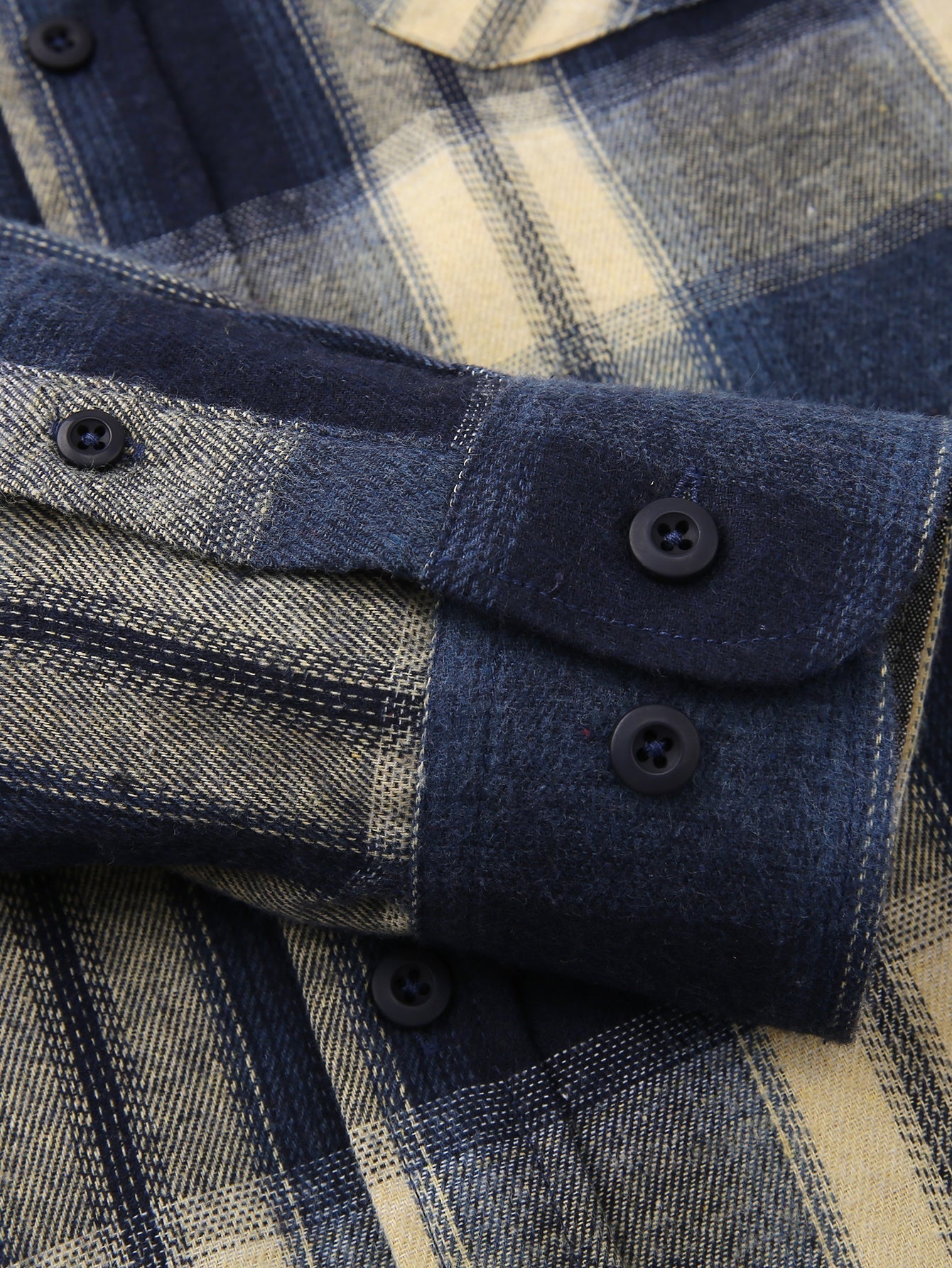 Demetrio® | Flannel Plaid Button Up Shirt