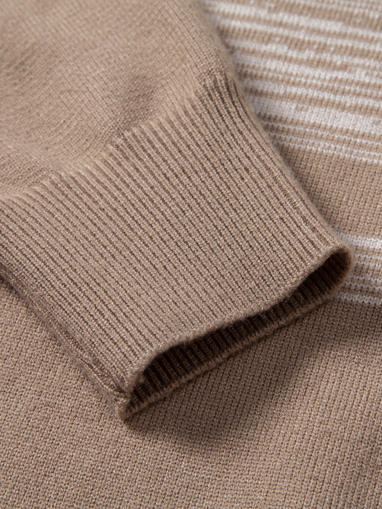 Aran® | Horizontal Stripe Pattern Crew Neck Sweater