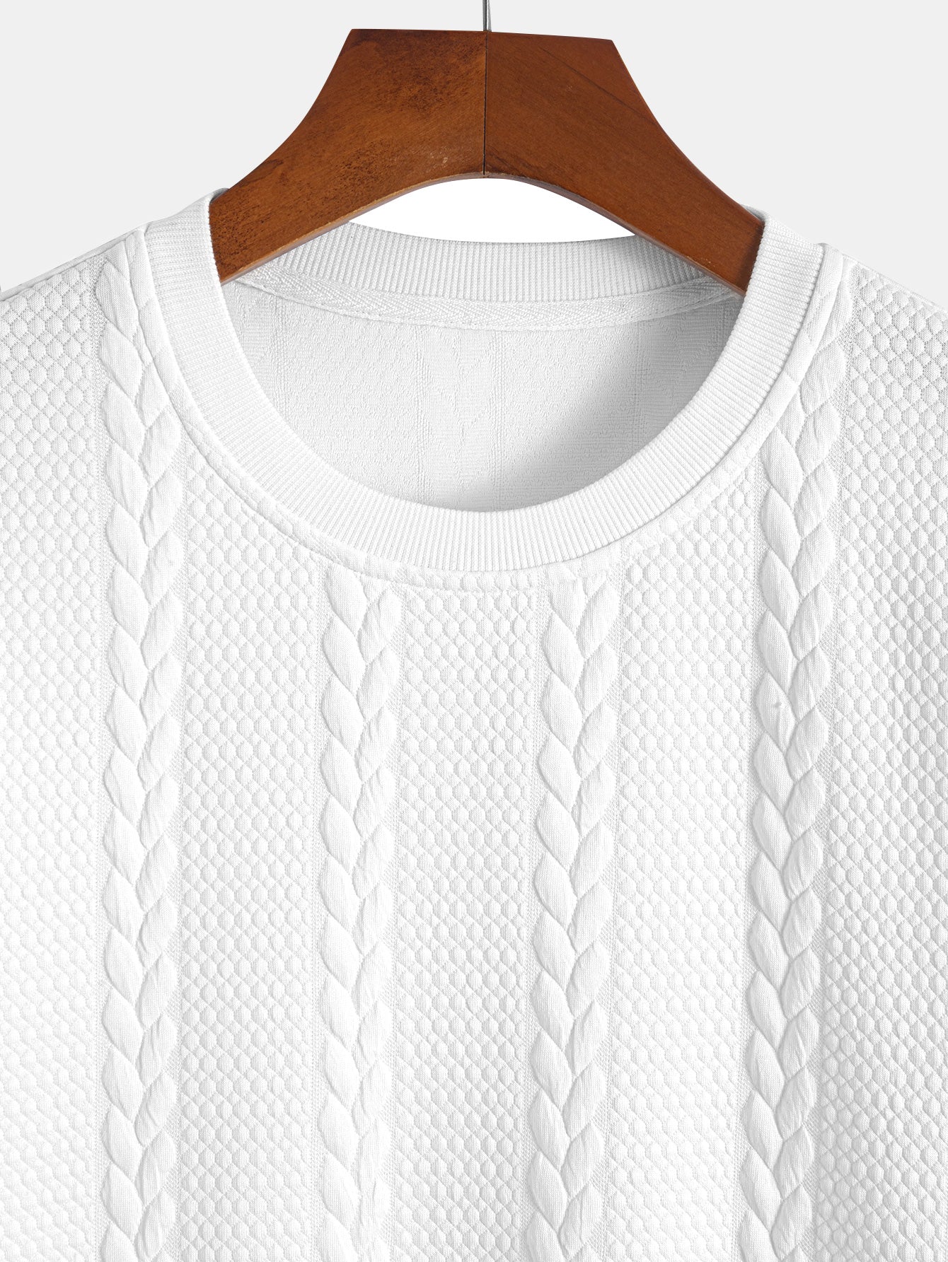 Wyatt® | Twist Jacquard Arc Hem T-Shirt