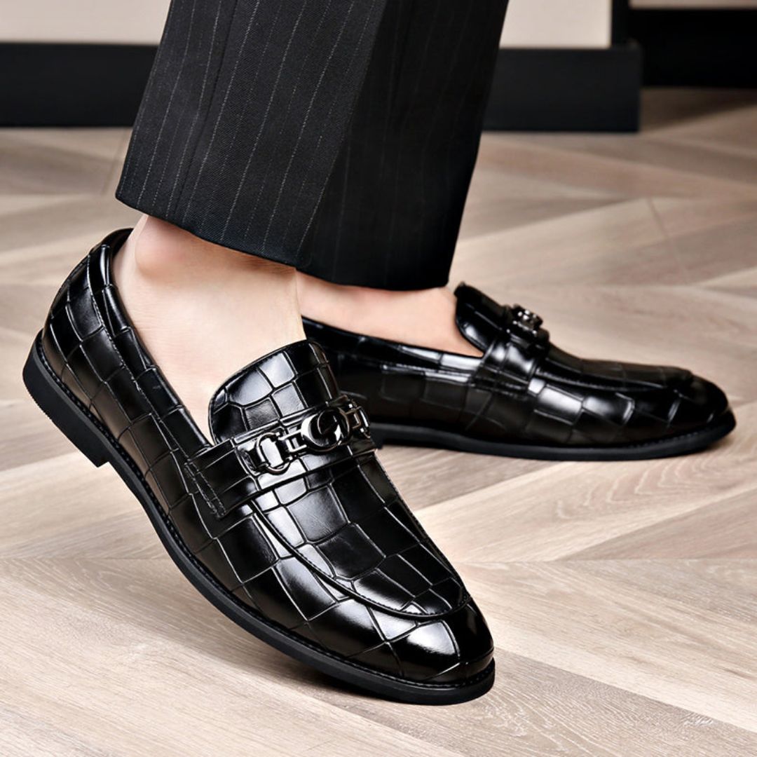 Axel | Lorenzo Buckle Loafers