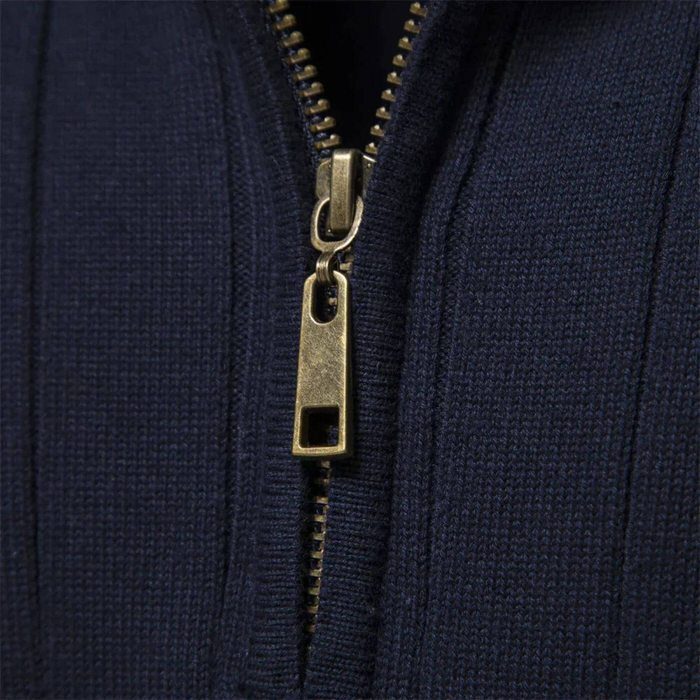 William | COMFORTABLE AND STYLISH SWEATER