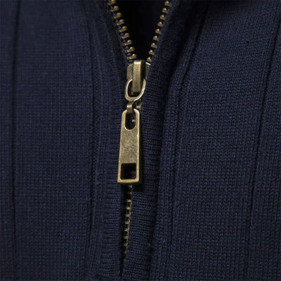 William | COMFORTABLE AND STYLISH SWEATER
