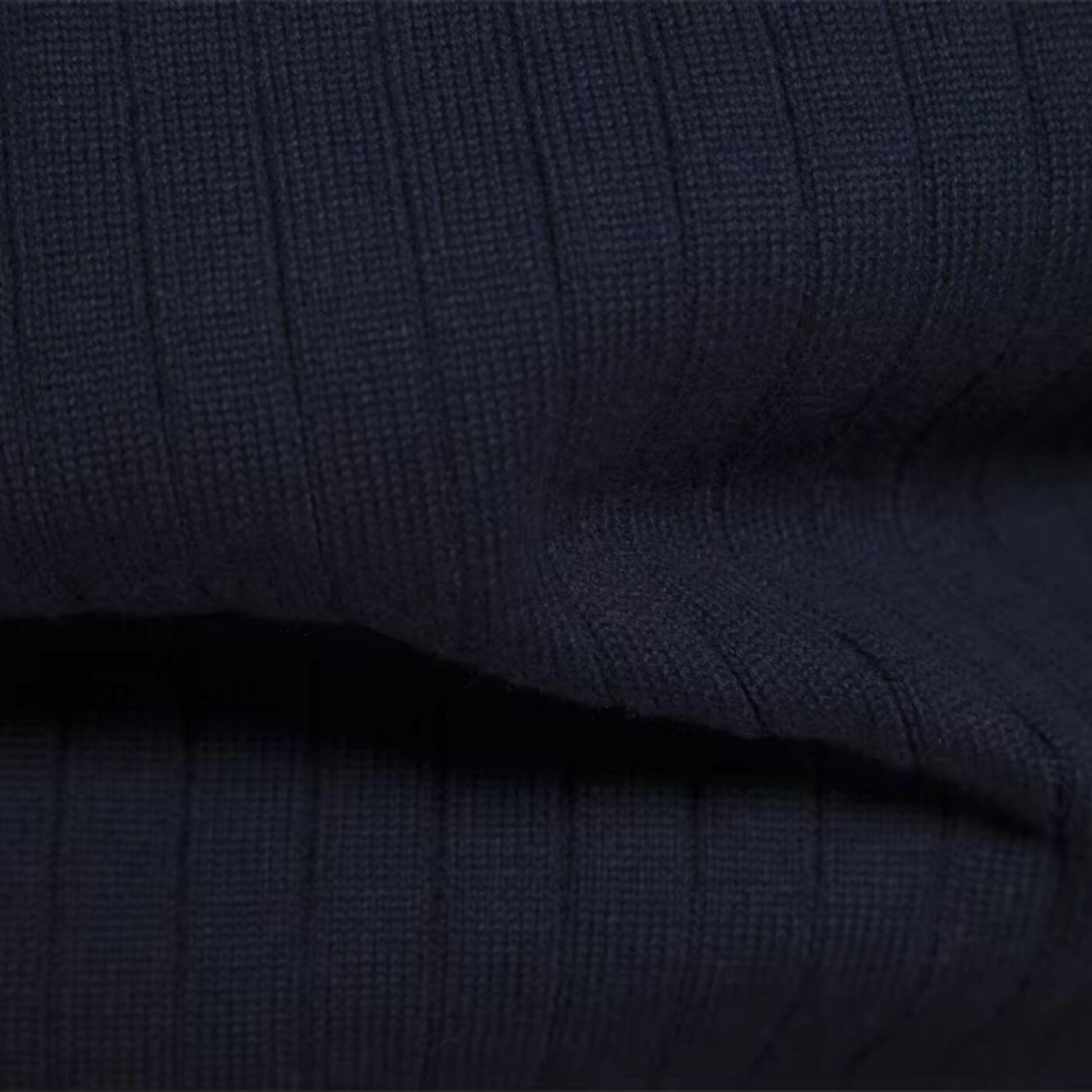 William | COMFORTABLE AND STYLISH SWEATER