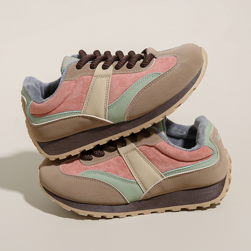 Martín® | Retro Sneakers