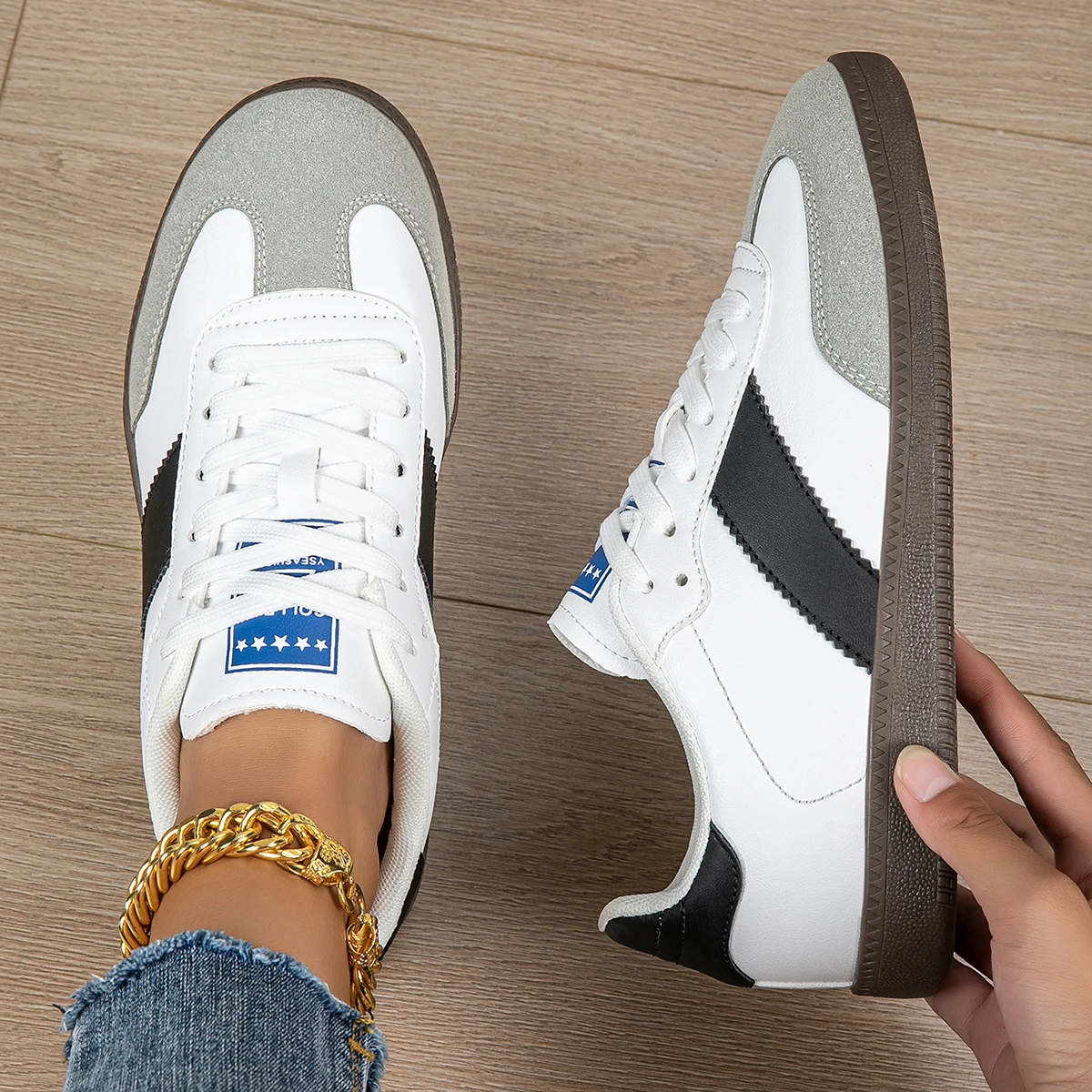 Kevin | Elle Retro Leather Sneakers