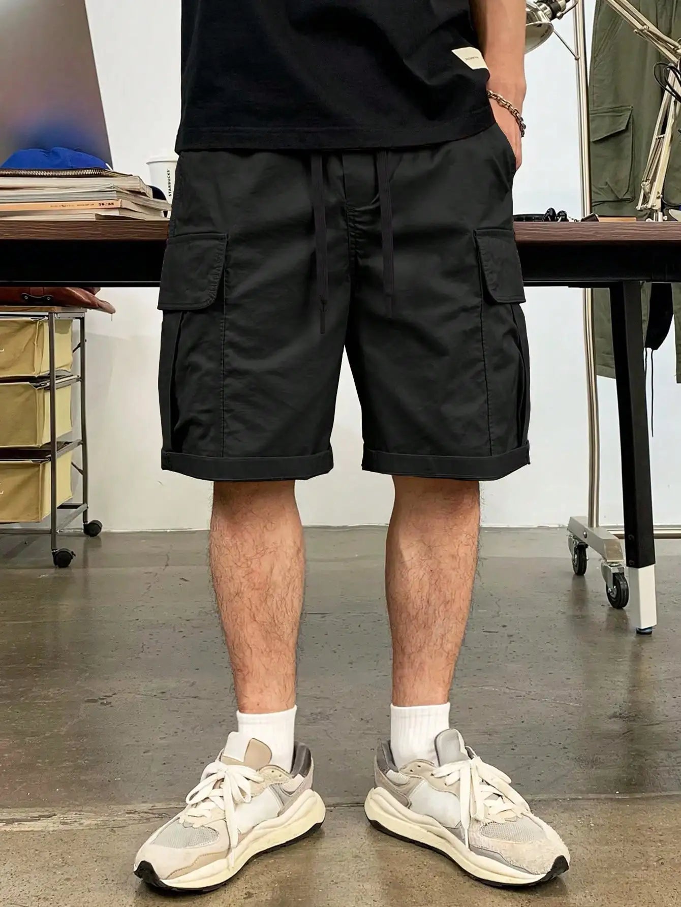 César® | Elegant And Versatile Summer Trousers