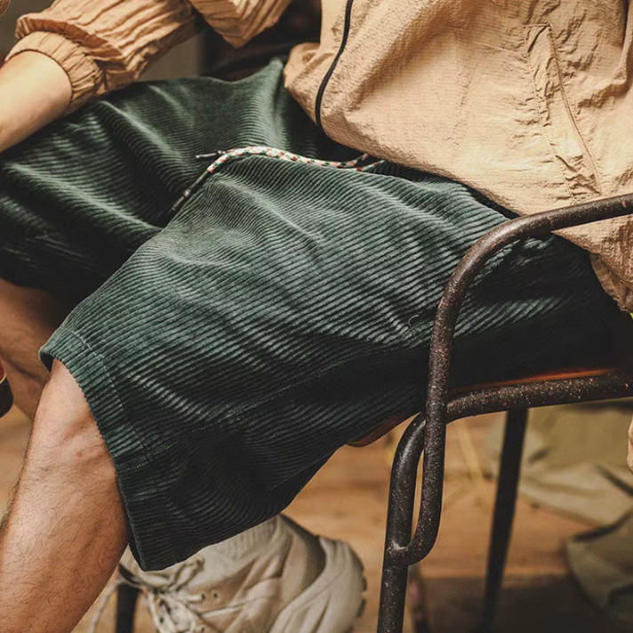 Raúl | Elegant Corduroy Shorts