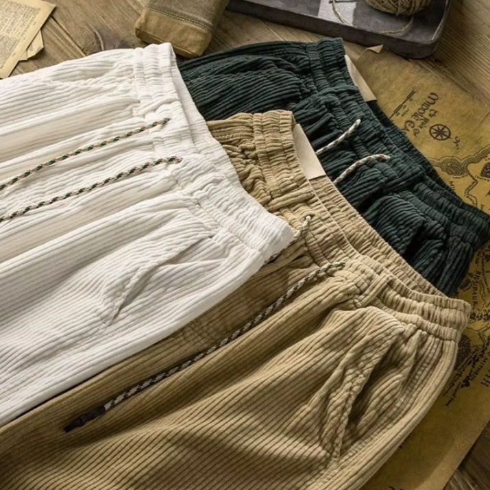 Raúl | Elegant Corduroy Shorts