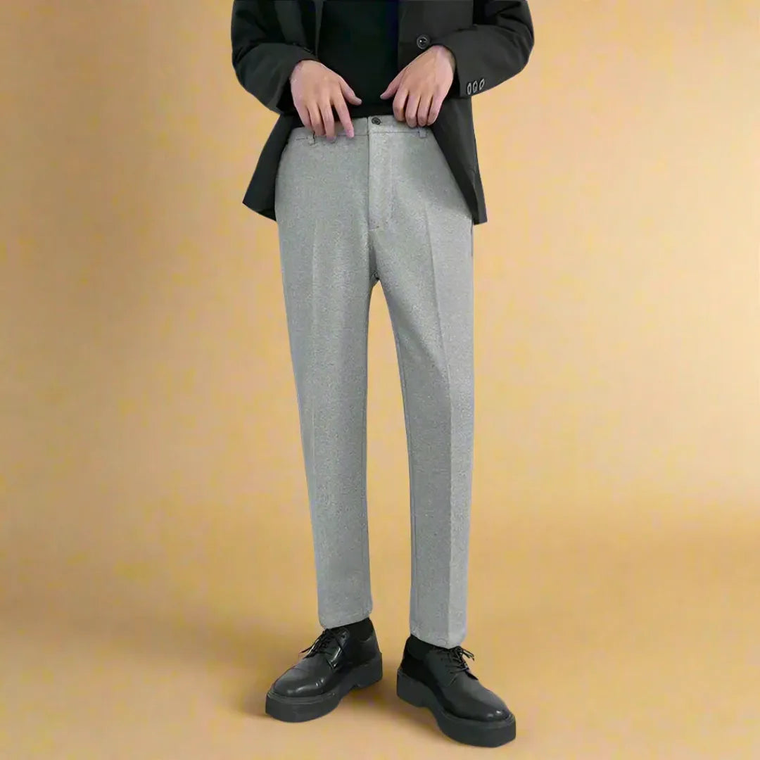 Higinio | Noah Cropped Slim Fit Tailored Trousers
