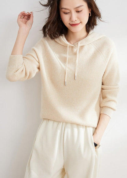 Alexander® | Classic Women's Hood