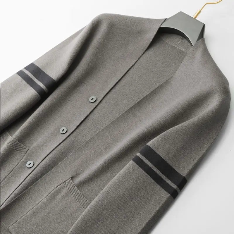 Finlay | Classic knitted cardigan