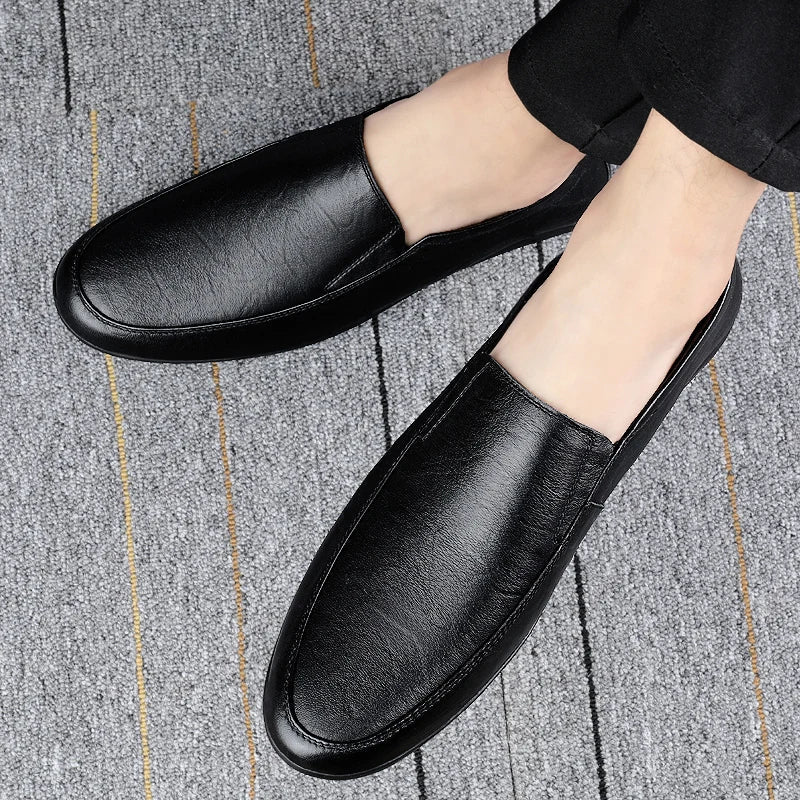 Quetzal® | Halcon Genuine Leather Loafer