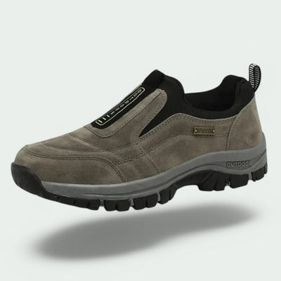 Cormac | Orthopedic hiking shoes for active men