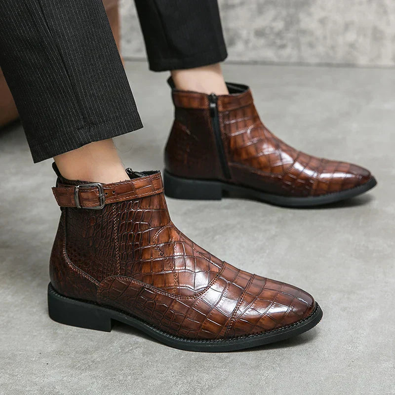 Adrián® | Leather Boots With Buckle