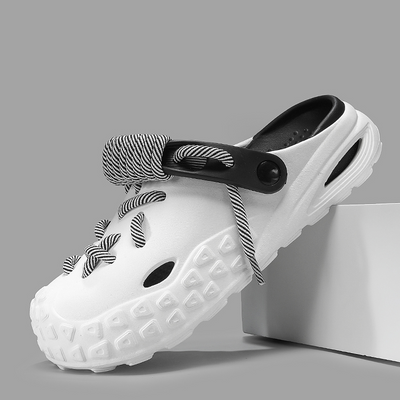 Grant® | Laced Clogs