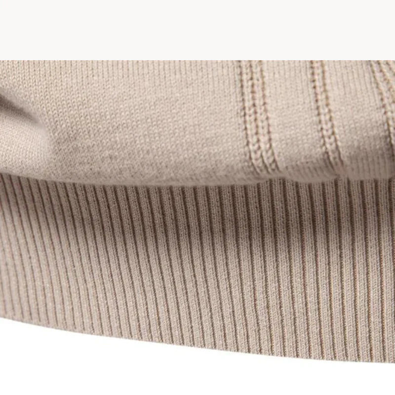 Dante | Men's structured round neck knitted sweater
