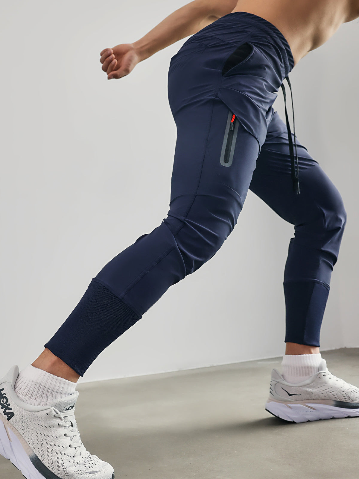 Hermes® | Dynamic Performance Joggers With Pocket Detail