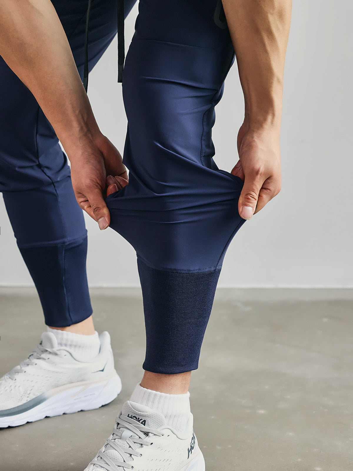 Hermes® | Dynamic Performance Joggers With Pocket Detail