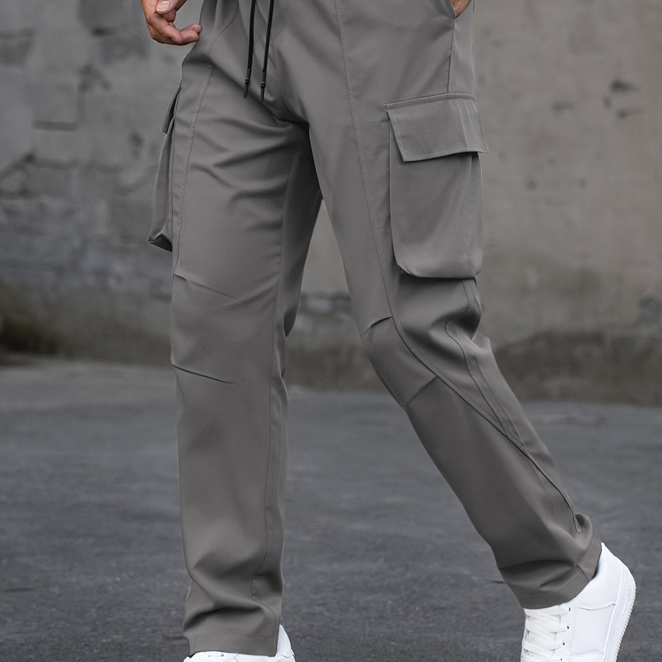 Levi® | Modern Cargo Pants With Pockets