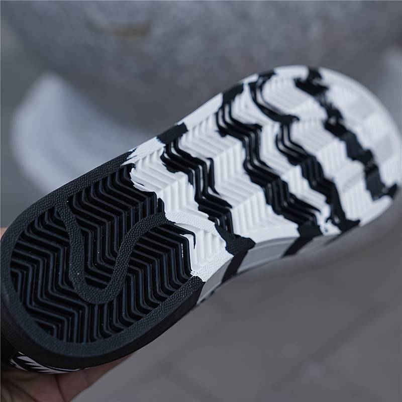 Kacey® | Trendy Skate Shoes For Men