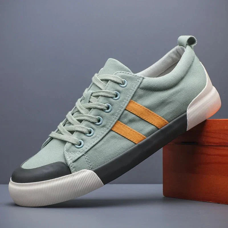 Nathan® | Ultralight canvas sneakers