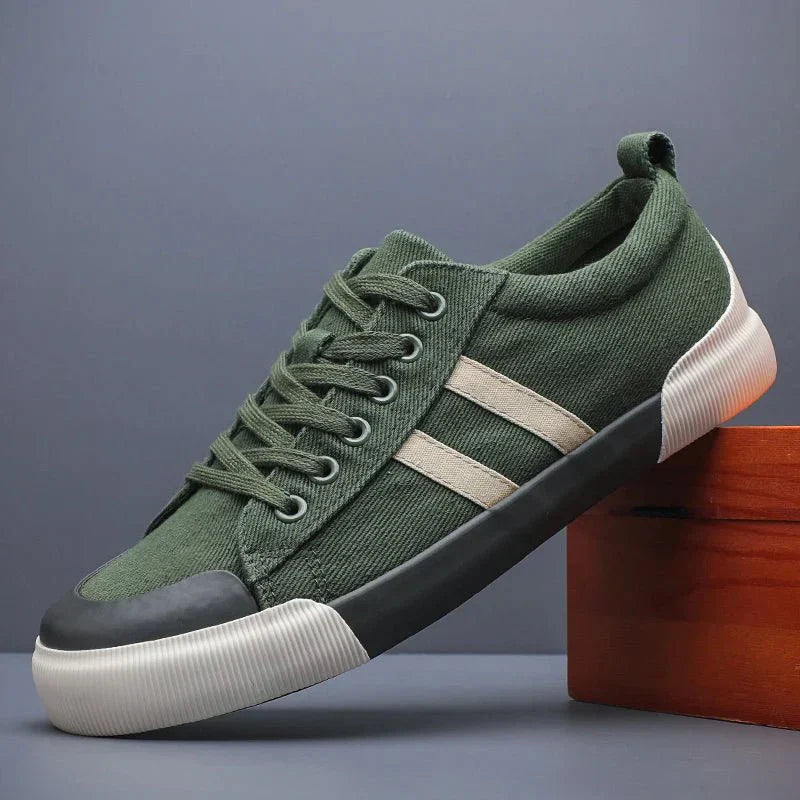 Nathan® | Ultralight canvas sneakers