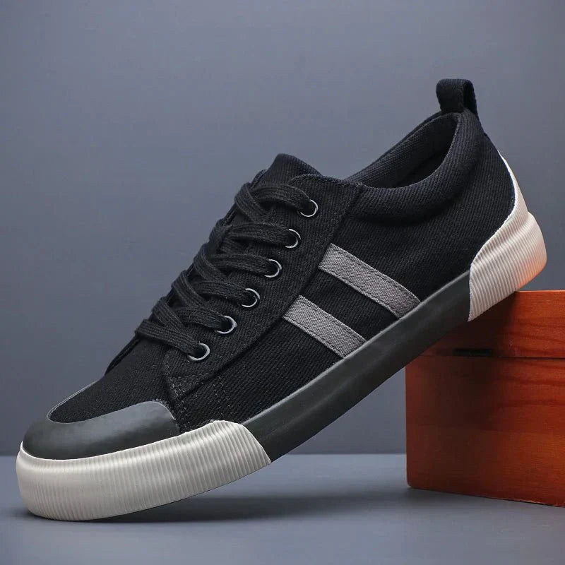 Nathan® | Ultralight canvas sneakers