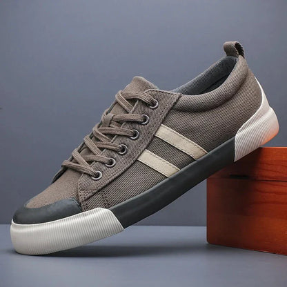 Nathan® | Ultralight canvas sneakers