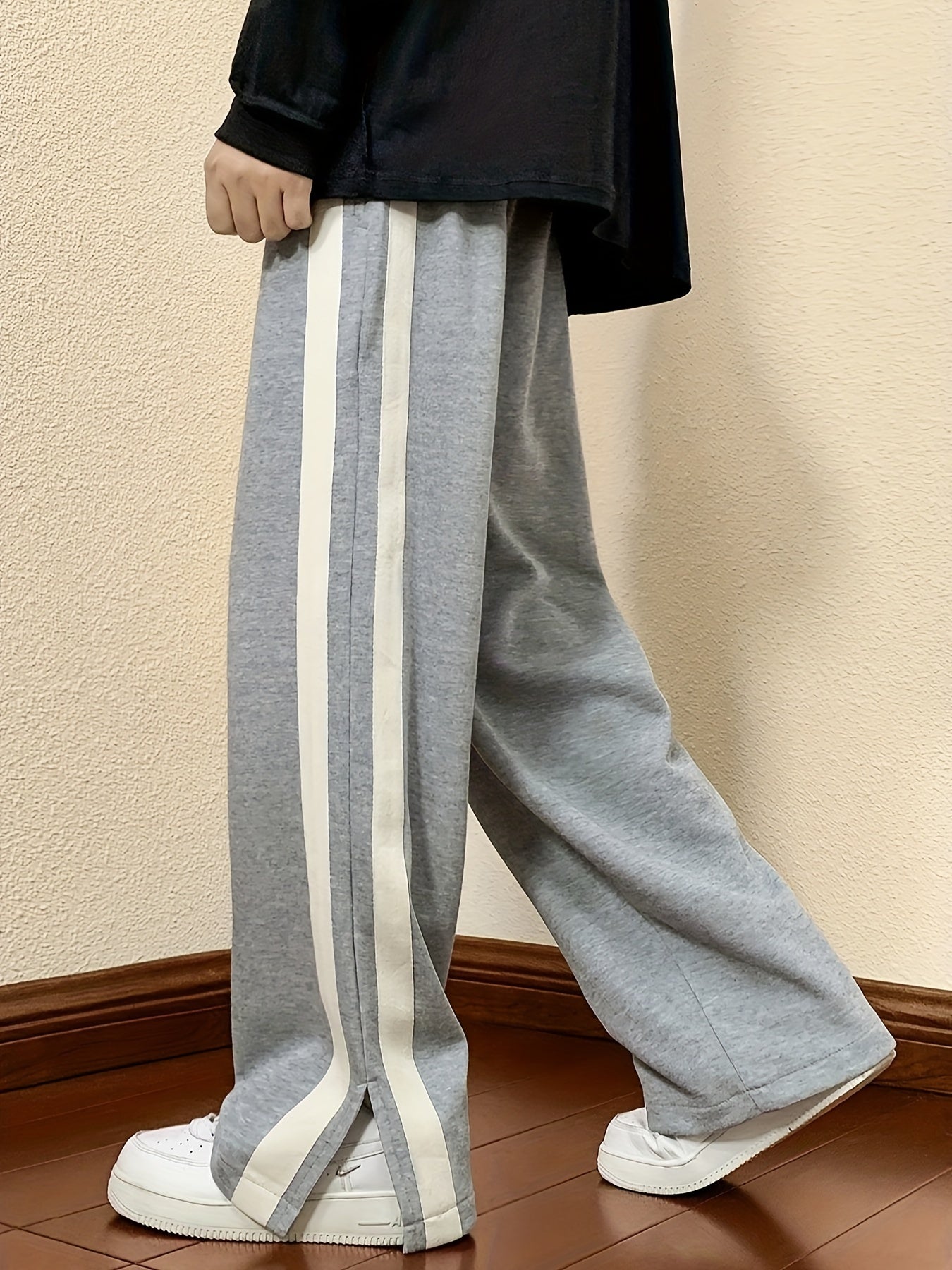 Octavio® | The Deep Tone Track Pants