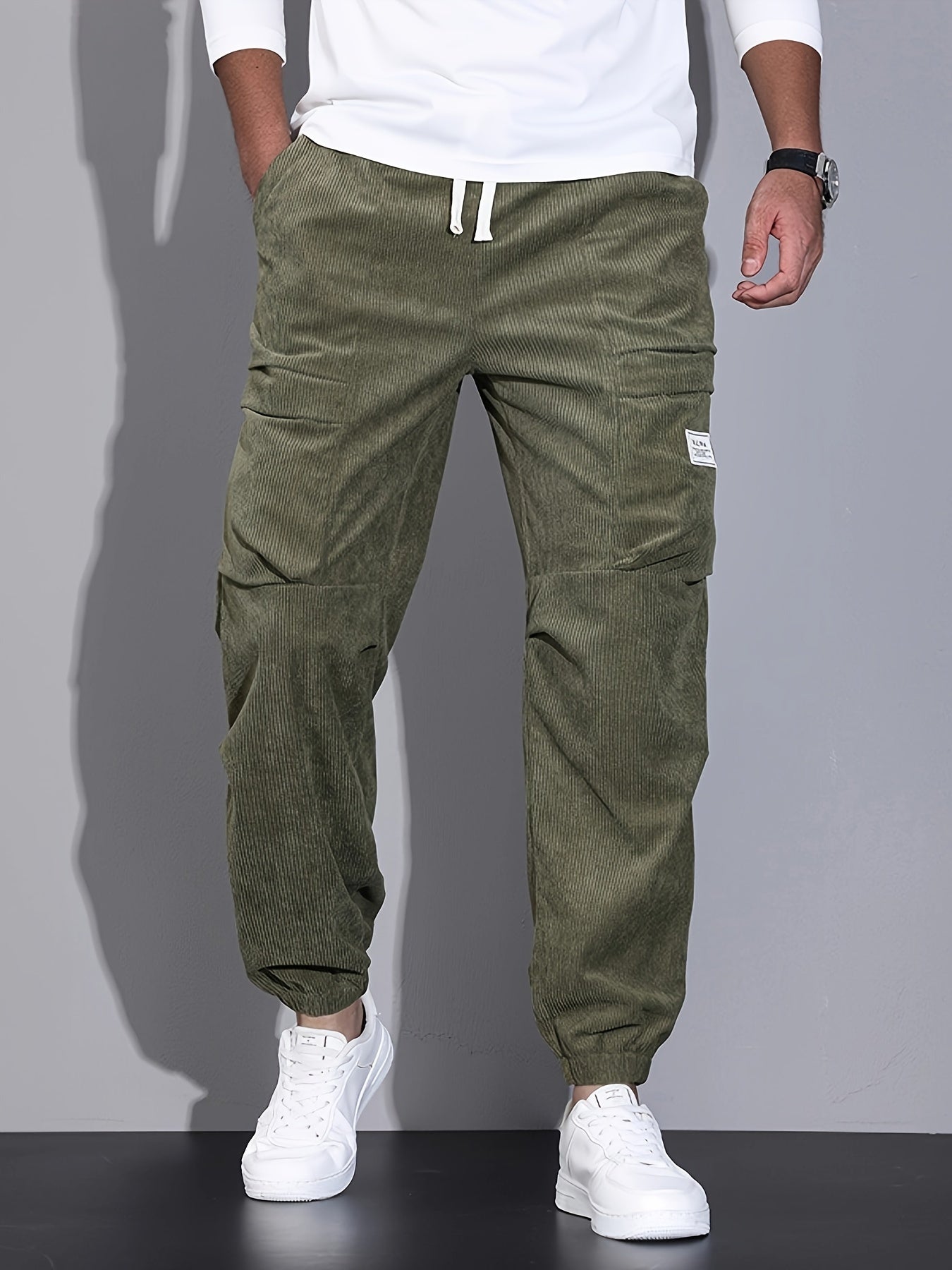 Moisés® | The Elevated Corduroy Cargo