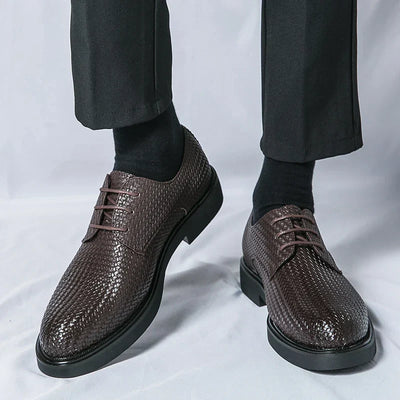 Koby® | Textured Leather Oxford Shoes