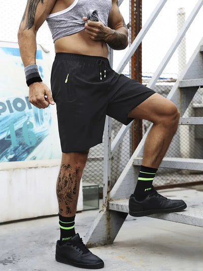 Máximo® | Breathable Shorts With Zipper Pockets