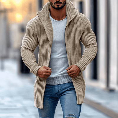 Len | Modern knitted cardigan with stand-up collar and striped pattern