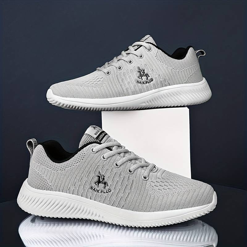 Larry® | Fashionable, trendy