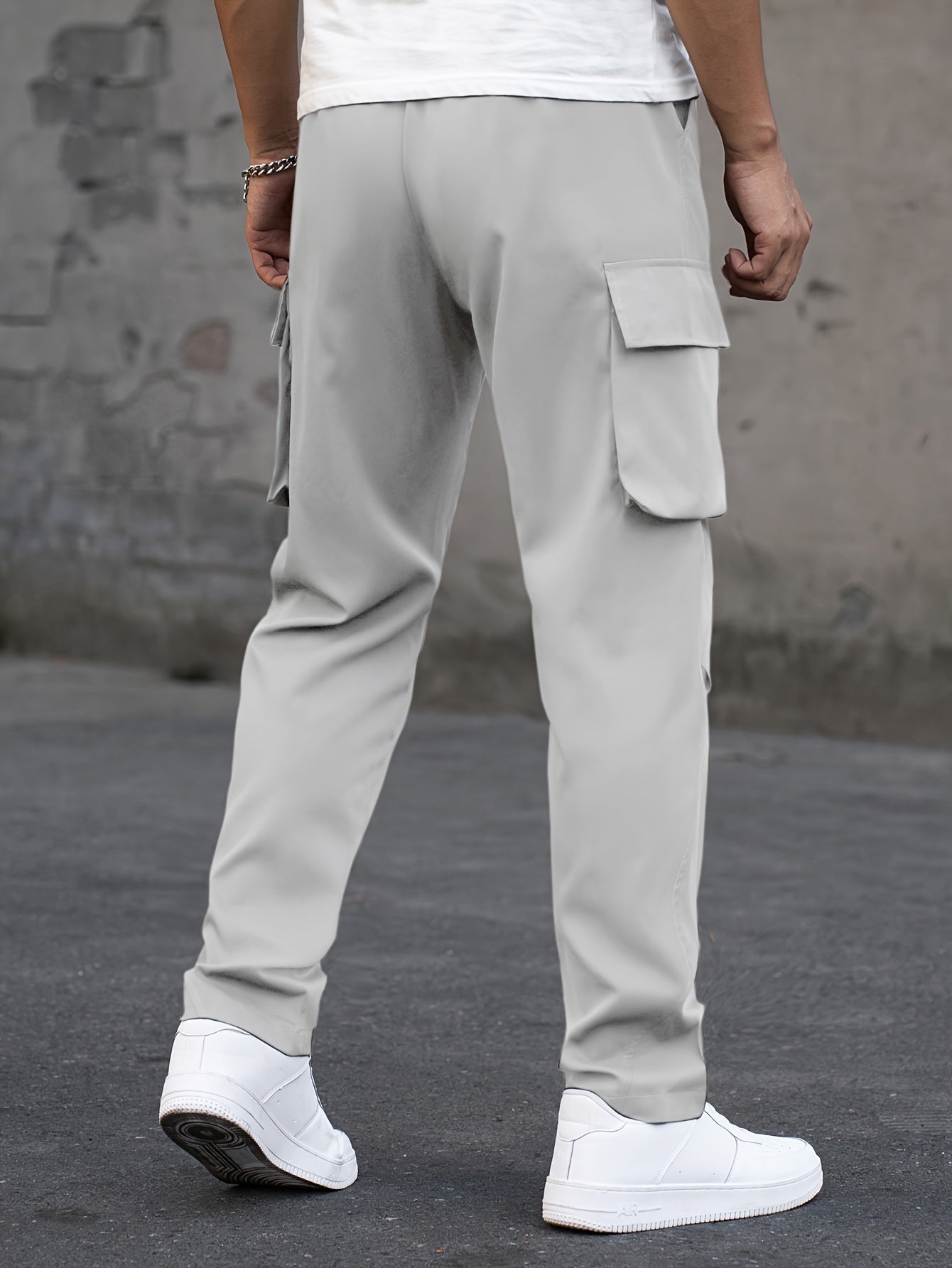 Levi® | Modern Cargo Pants With Pockets