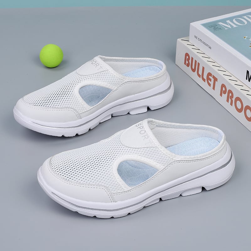 Warren® | Comfortable sports sandals that breathe and are comfortable to walk in.