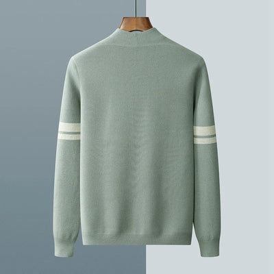 Tiberius | Modern knitted cardigan with button placket