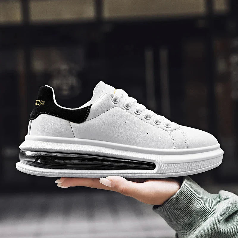 Tiago | Stylish street sneaker with comfortable sole