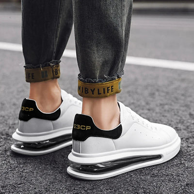 Tiago | Stylish street sneaker with comfortable sole