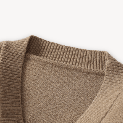 Vadim | Soft knitted cardigan with button closure