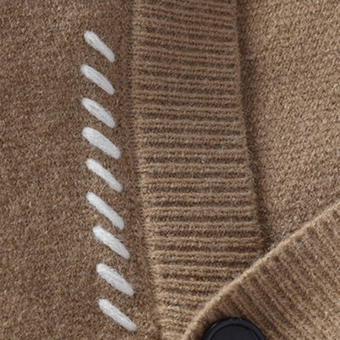 Vadim | Soft knitted cardigan with button closure