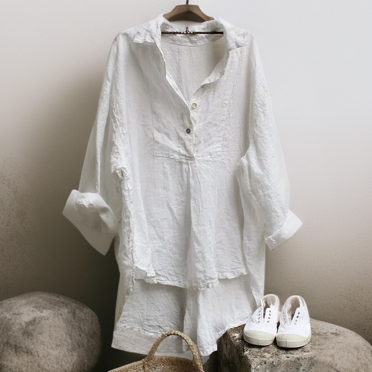 Jace® | Vintage Blouse With V-Neck And Buttons