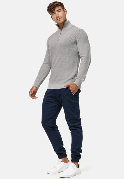 Cristóbal® | Stylish Sweatshirt With Quarter Zip Fastening