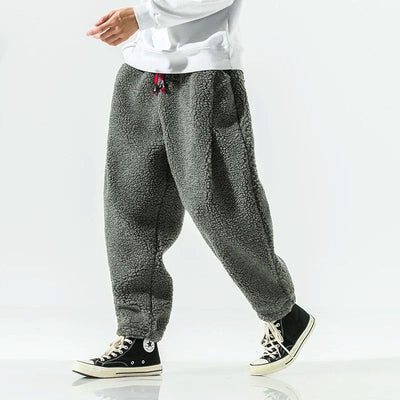 Oliver | Warm lambswool trousers with a relaxed winter fit