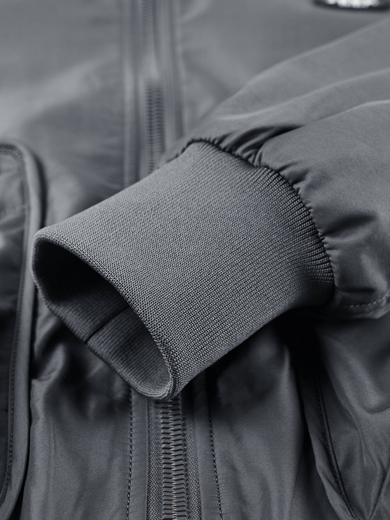 Finn | Multi Pockets Bomber Jacket